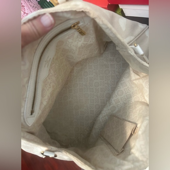 Louis Vuitton Limited Edition Canvas Tahitienne Cabas - Picture 9 of 12